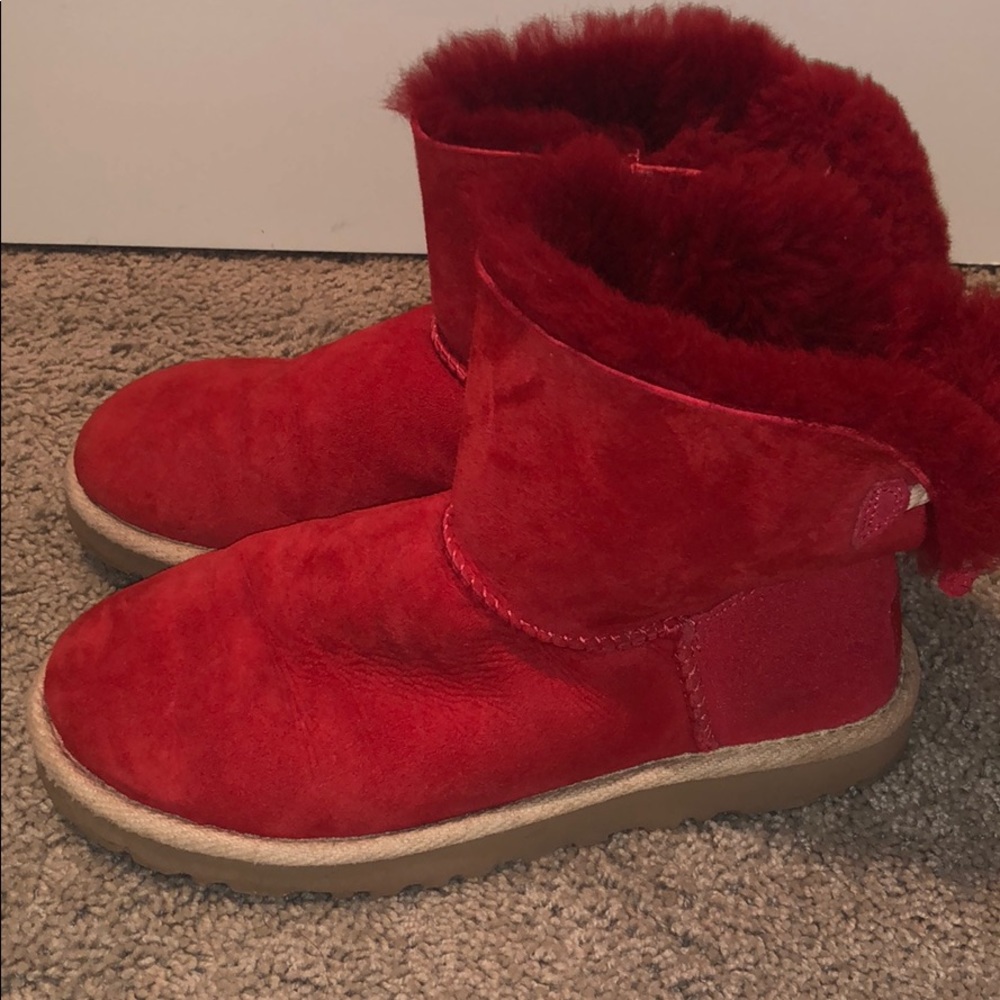Ugg